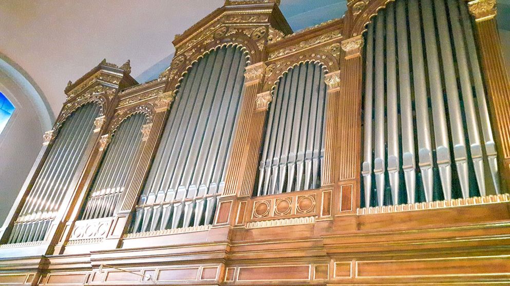 Bild zeigt Orgel in der Evangelische Kirche.