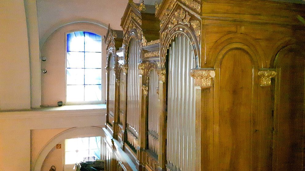 Bild zeigt Orgel in der Evangelische Kirche.